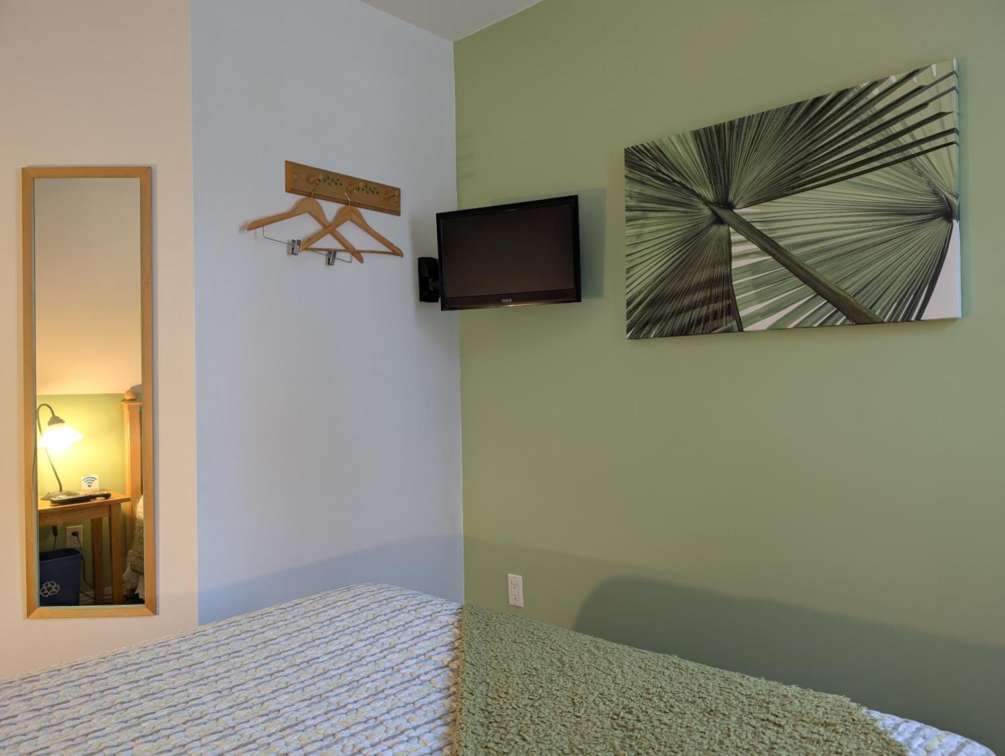 Bed and Breakfast Au Saut Du Lit Magog Exterior foto
